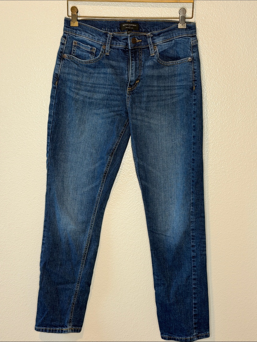 Banana Republic Women’s Straight Leg Jeans - Blue Denim size 27/4 (bin13)
